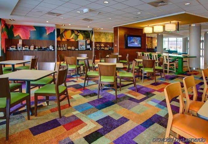Fairfield Inn & Suites By Marriott Chincoteague Island Waterfront Exterior photo